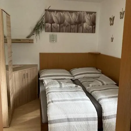 Dengg Apartment *